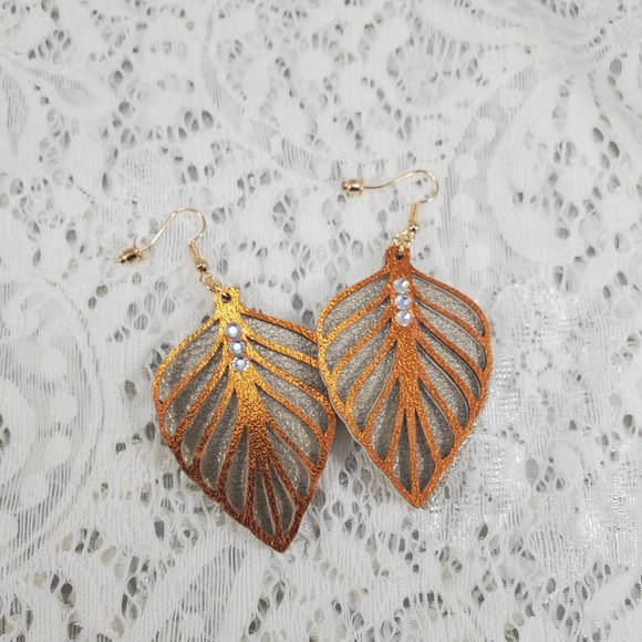 Fall Leaves Faux Leather Textured Earrings - Picture 5 of 9